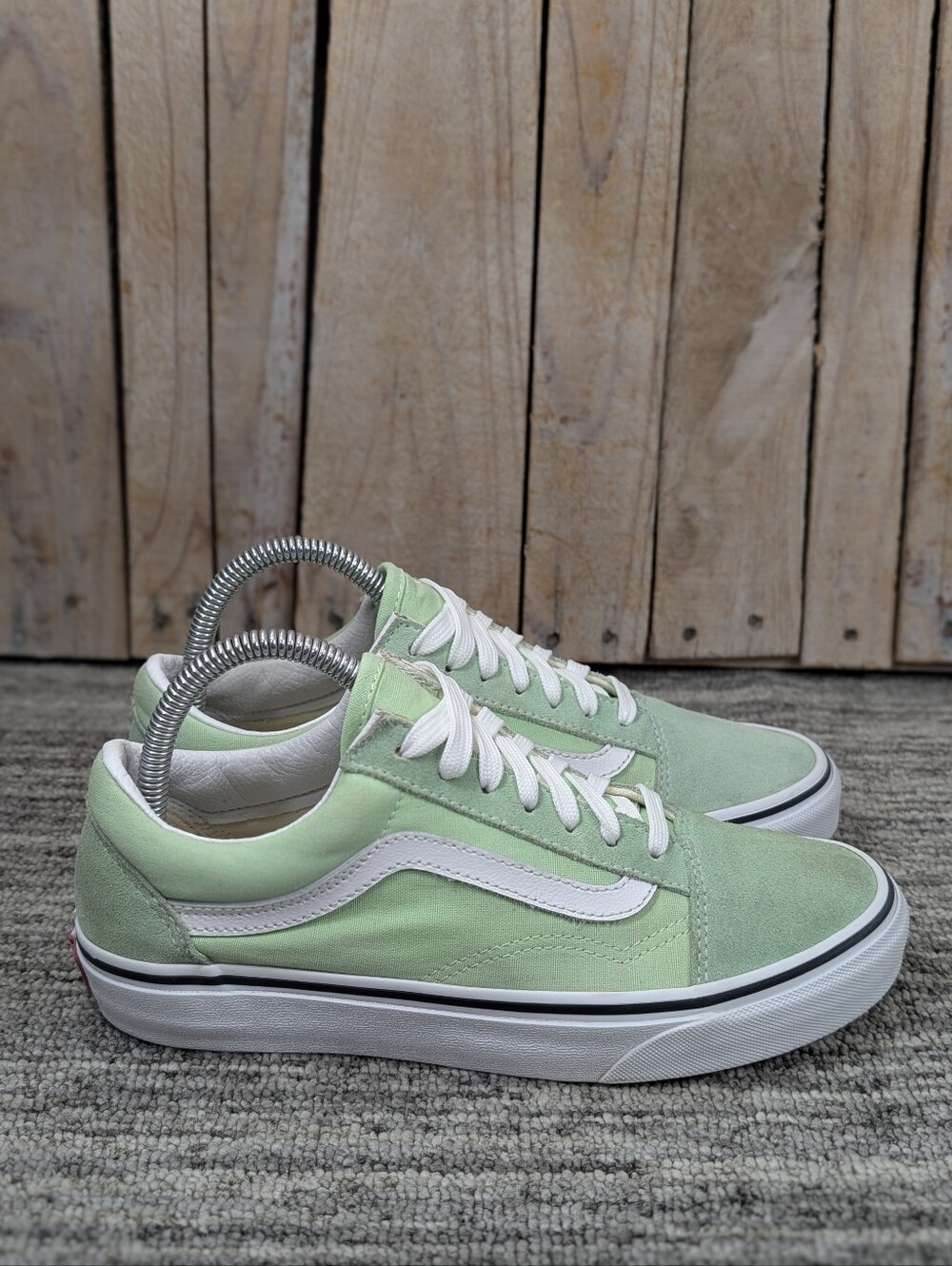 Vans Old Skool in Mint Green - Size 7.5 Women/6 Men